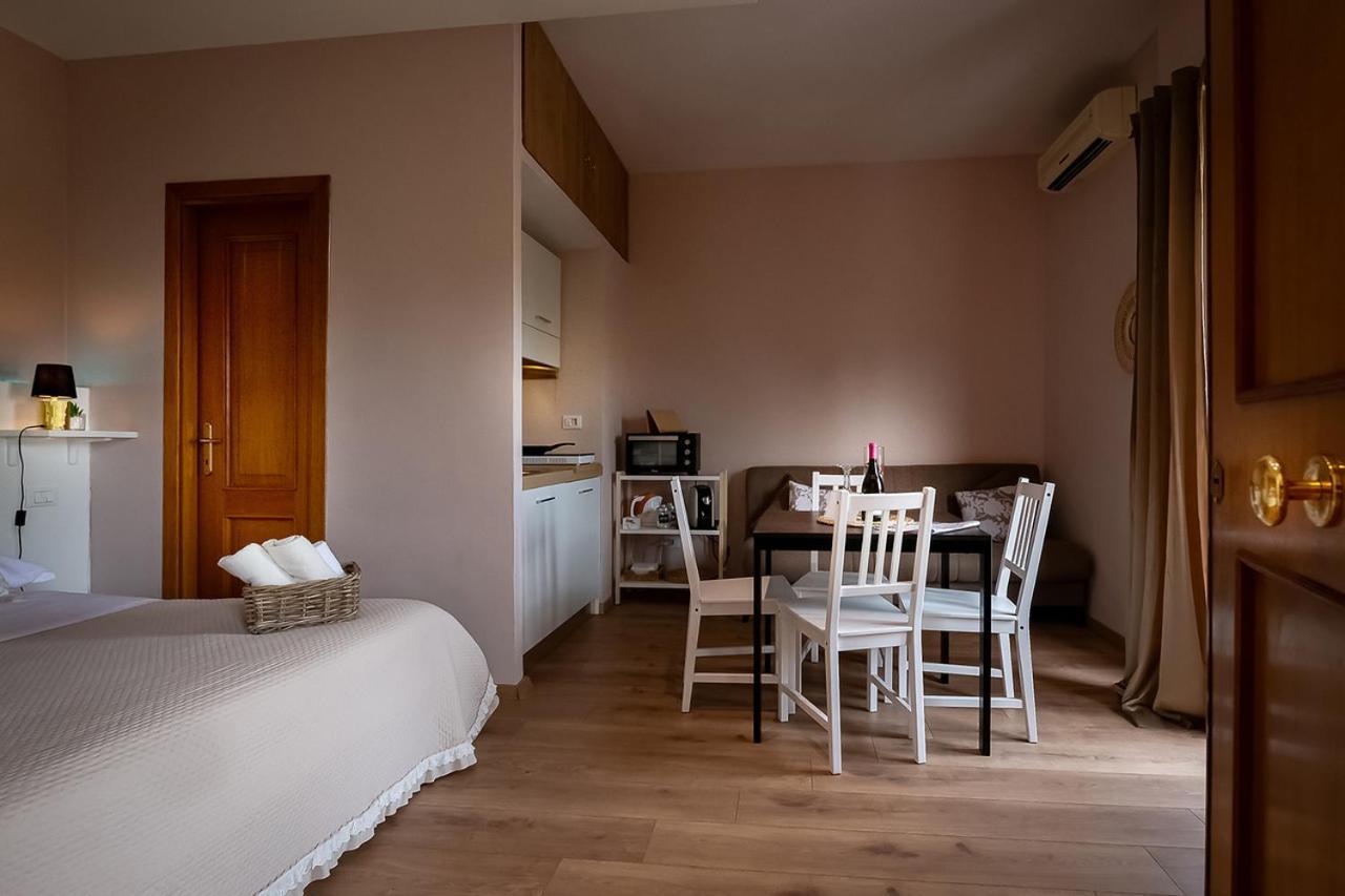 St Peter'S Boutique Roma Apartment Exterior photo